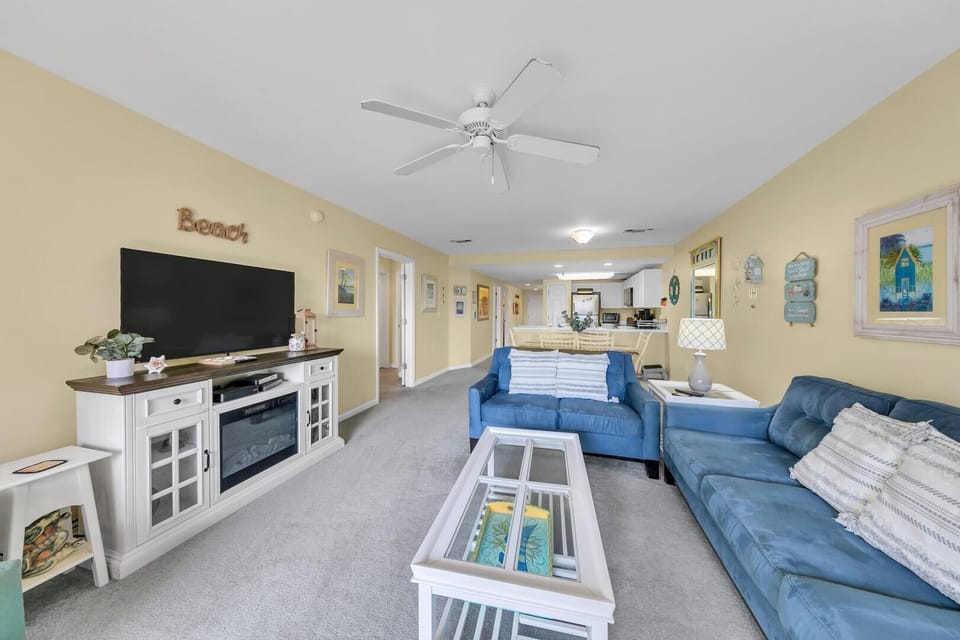 Condo, Multiple Beds (Amalfi Coast 113B) | Living area