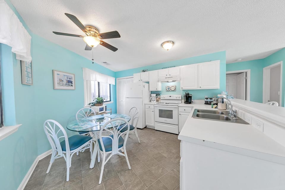 Condo, Multiple Beds (Crystal Village II, unit 18A) | Private kitchen