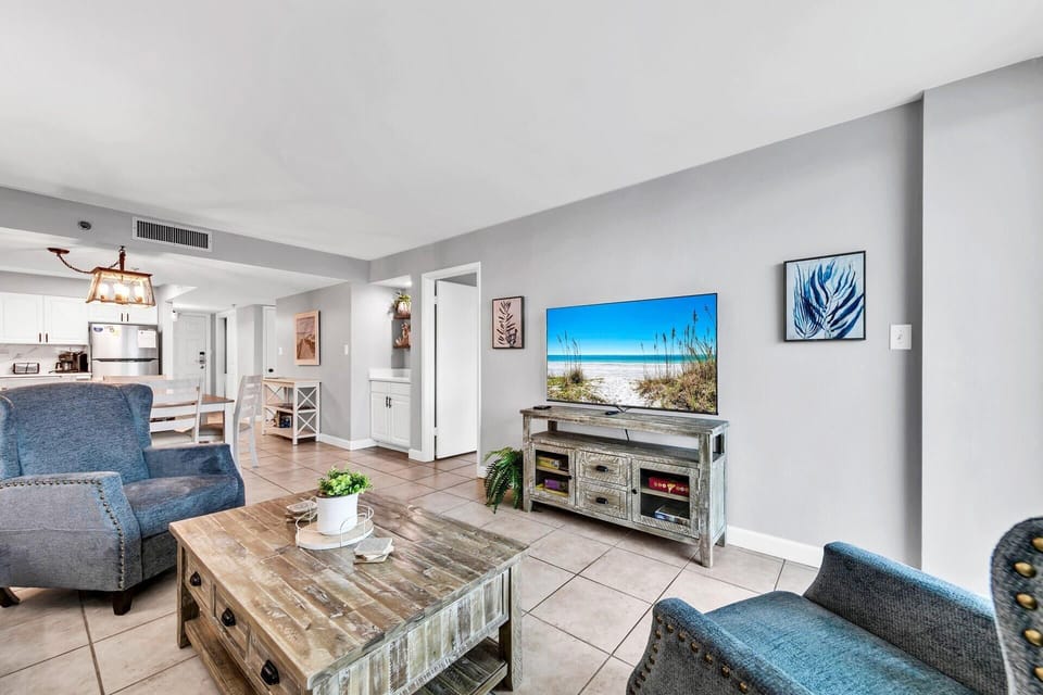 Condo, Multiple Beds (BeachCrest 101) | Living area
