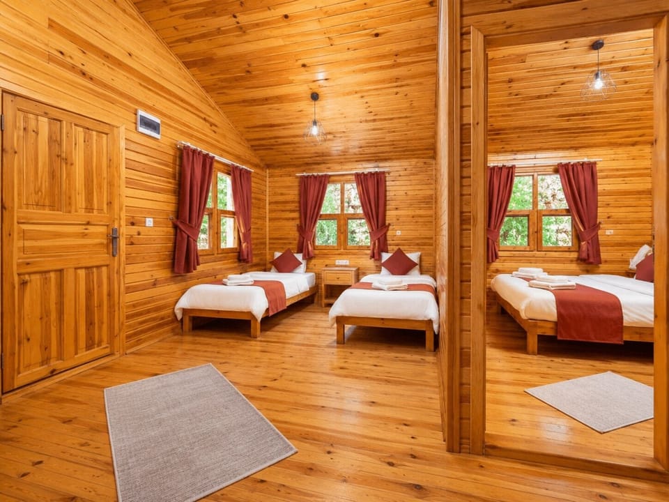 Family Bungalow | Premium bedding, minibar, free WiFi, bed sheets