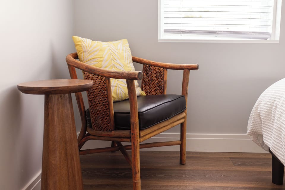 bedroom seating