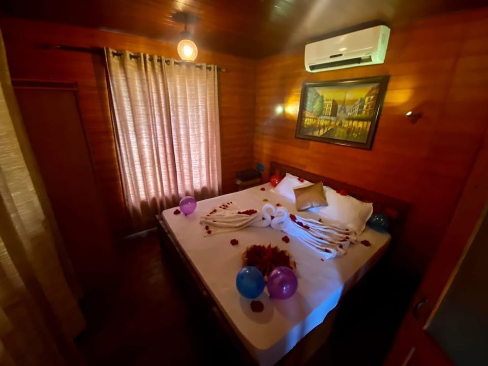 Basic Cottage | Free WiFi