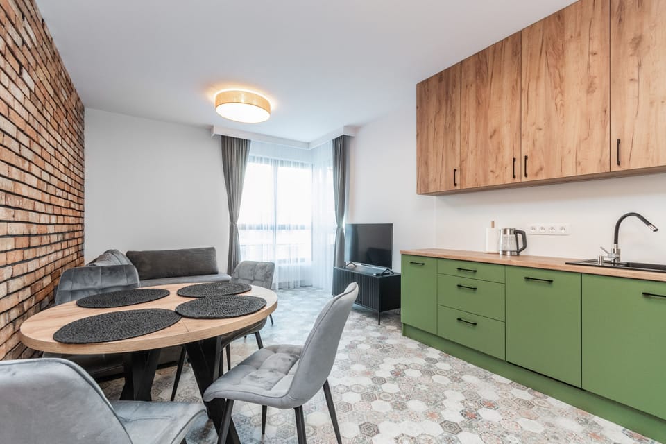 Comfort Apartment, Balcony | 1 bedroom, iron/ironing board, free WiFi, bed sheets