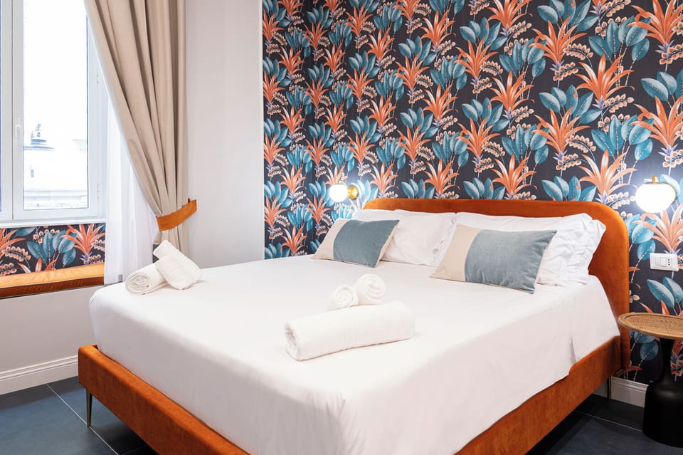 Desk, blackout drapes, free WiFi, bed sheets