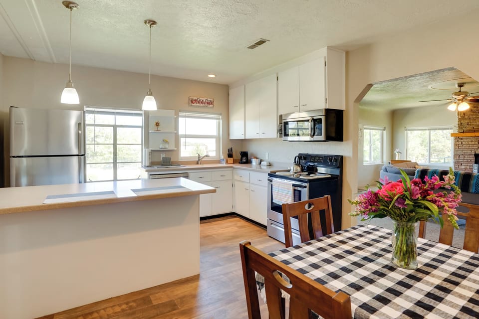 House (2 Bedrooms) | Front of property