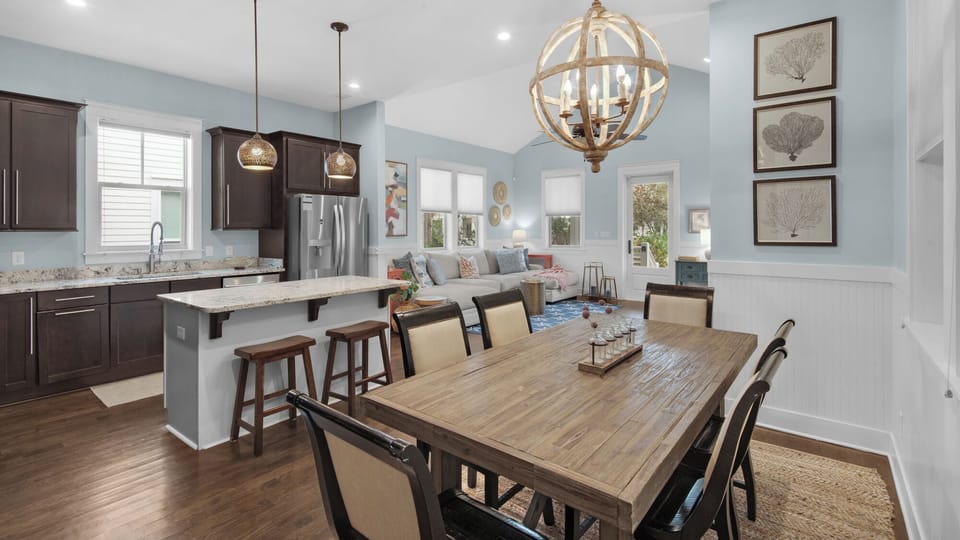 House, Multiple Beds, Patio, Garden View (Green Flag Day) | Dining