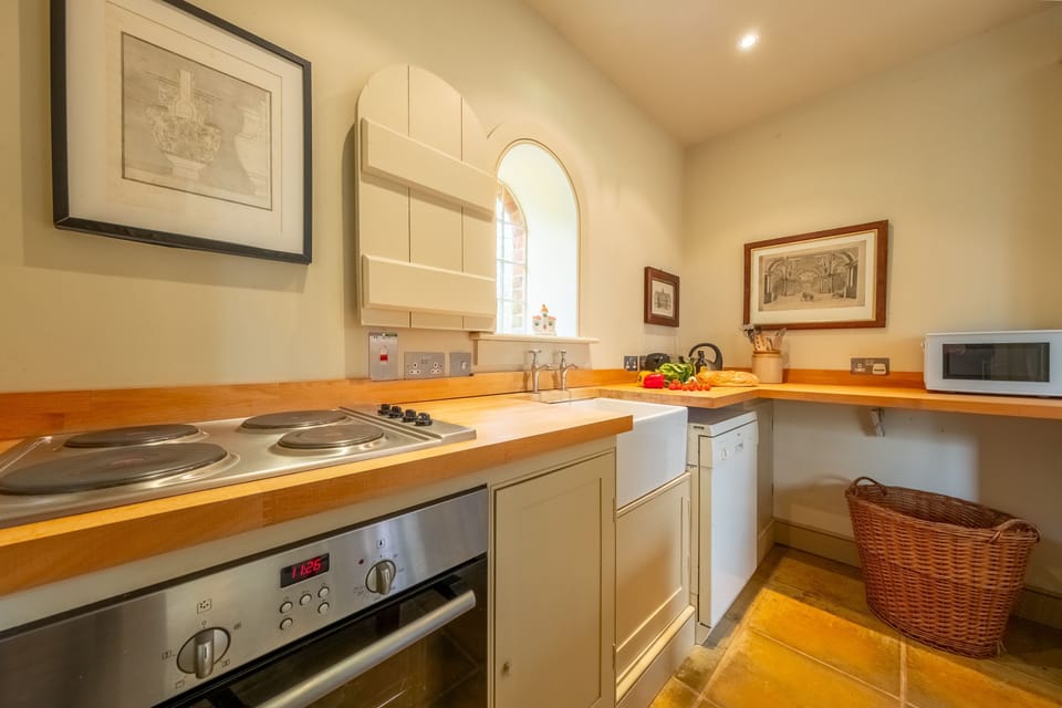 Kitchen with ample worktop space