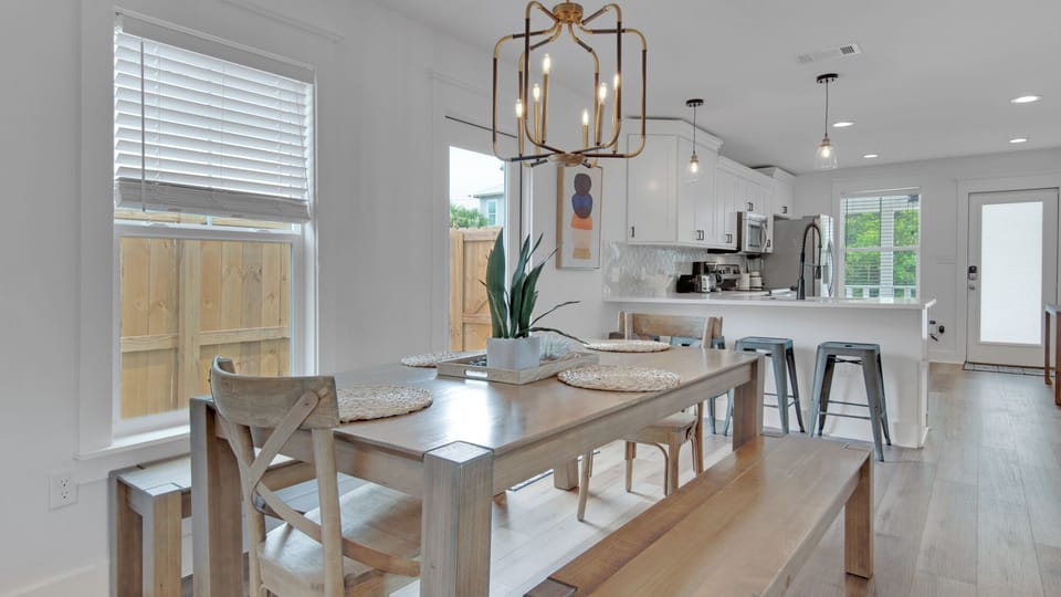 House, Multiple Beds, Patio, Garden View (Soul Shine) | In-room dining