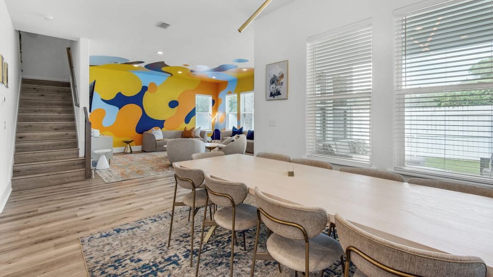 House, Multiple Beds, Patio, Garden View (Sea La Vie in Miramar Beach) | In-room dining