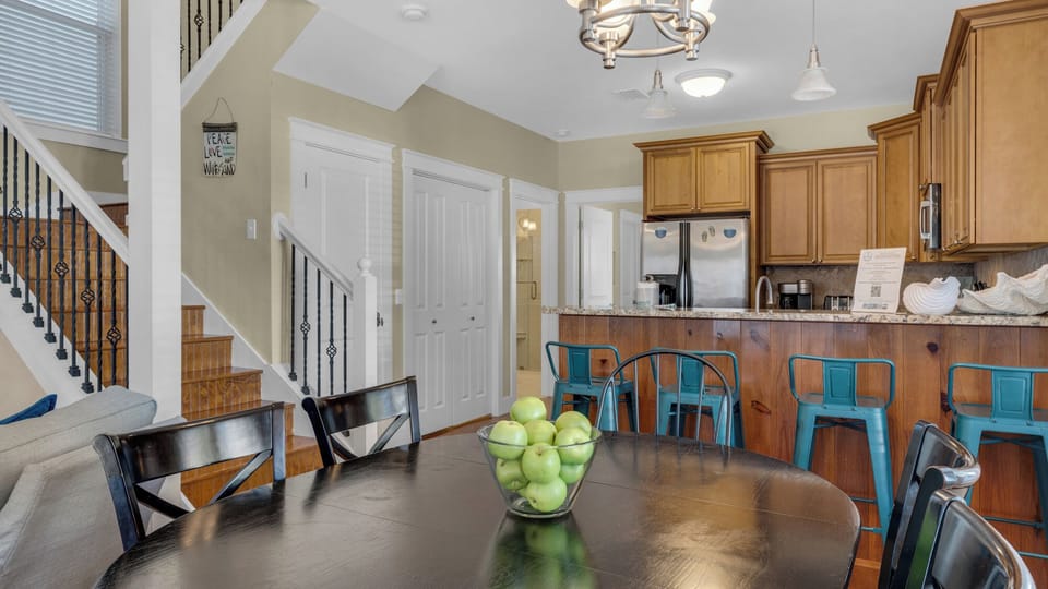 House, Multiple Beds, Kitchen, Garden View (Pilot House 221) | Private kitchen