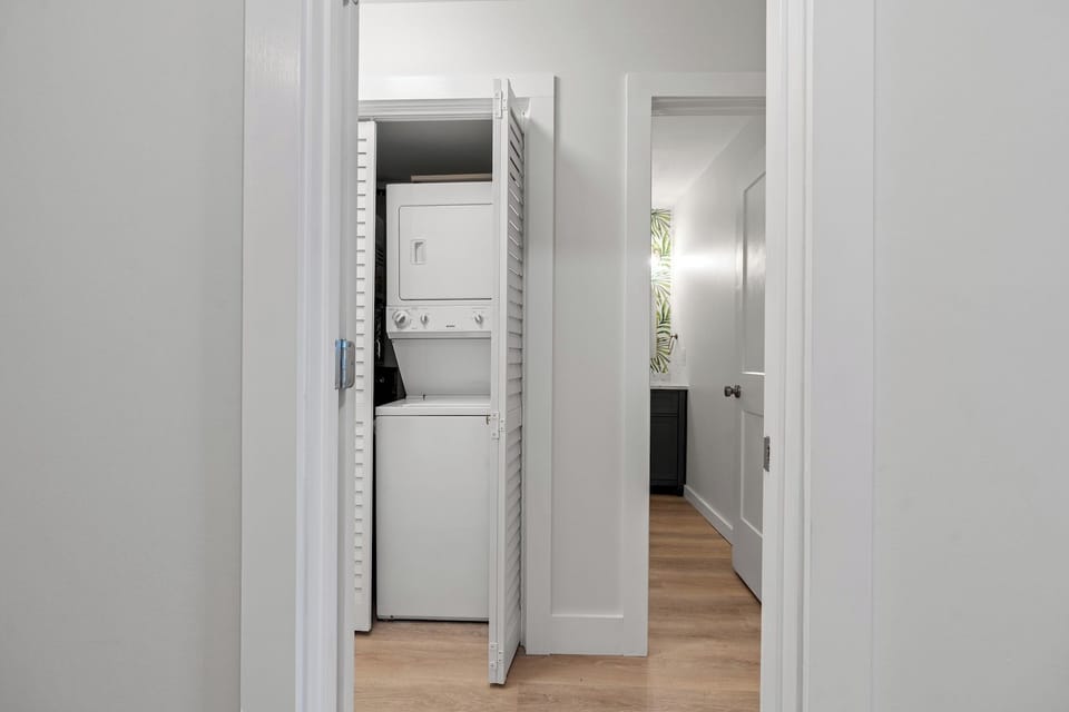 Never underestimate the convenience of a washer & dryer in your unit.