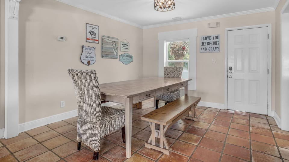 House, Multiple Beds, Pool Access, Ocean View (Paradise Cottage Too) | In-room dining