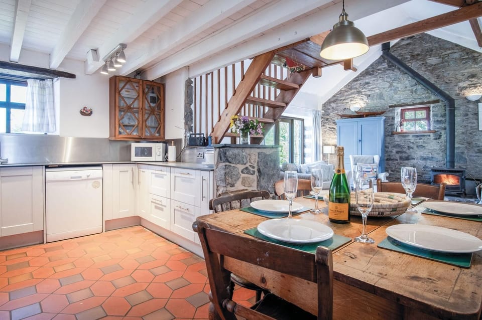 Haggard - 3 Bedroom Cottage - Manorbier (19508)