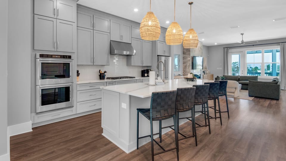 House, Multiple Beds, Patio, Partial Ocean View (Majestic Palm) | Private kitchen | Coffee/tea maker