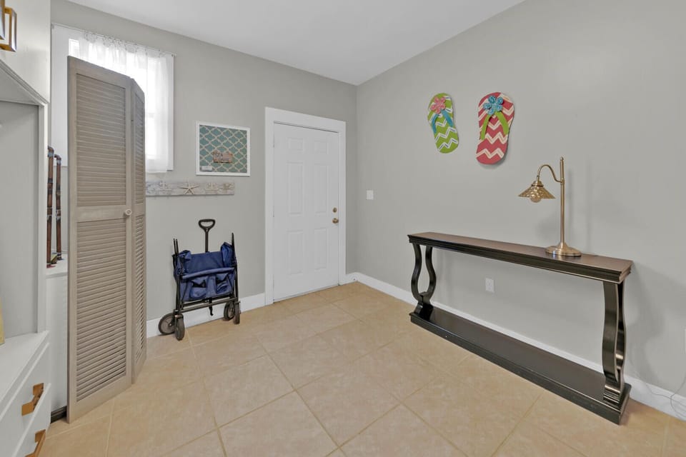 House, Multiple Beds, Patio, Garden View (Happy Ours) | Interior