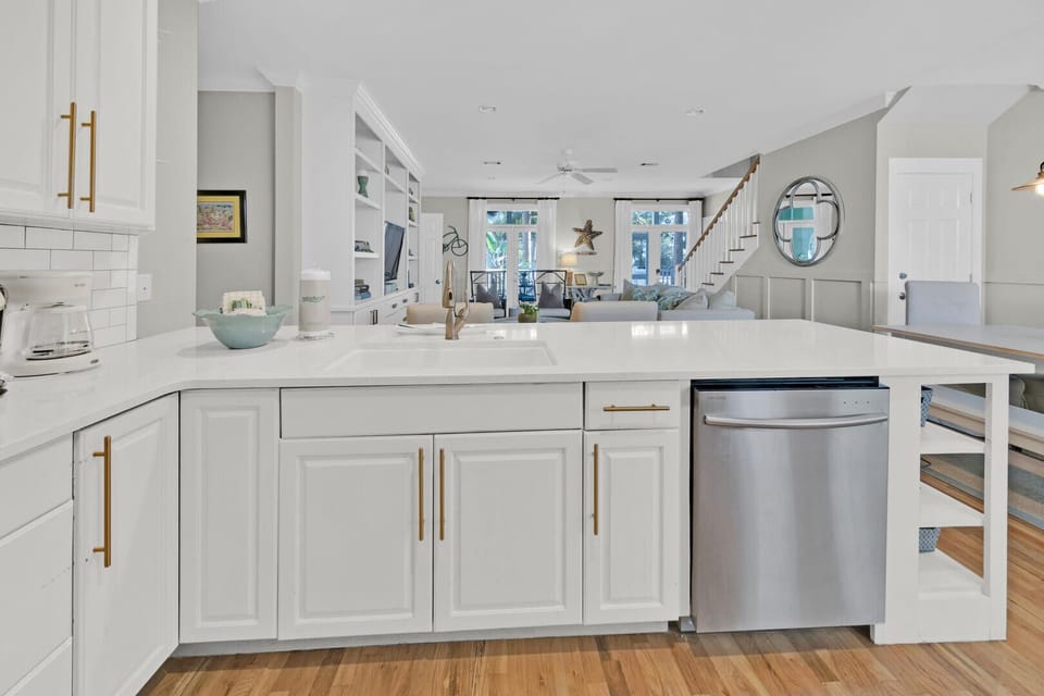 House, Multiple Beds, Patio, Garden View (Happy Ours) | Private kitchen