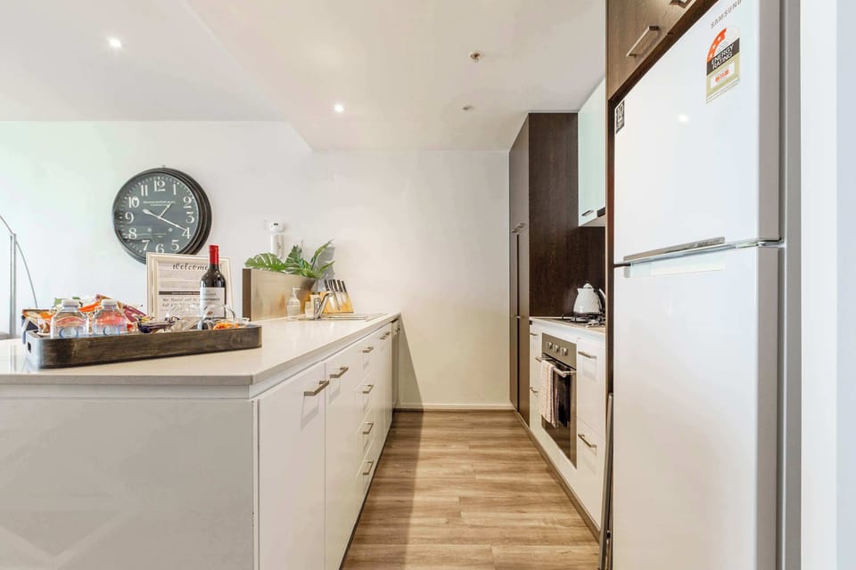 KITCHEN: A fully equipped modern kitchen with everything you need to cook, sip, and savour in style. Perfect for slow mornings or effortless dinners at home.