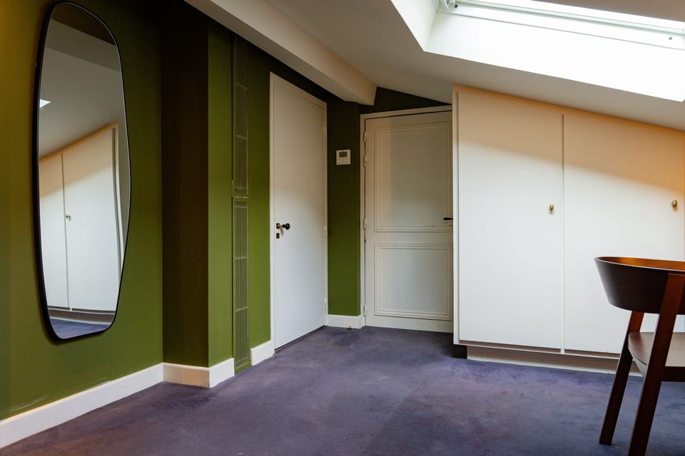 Luxury Suite, Ensuite (à l'italienne) | 1 bedroom, premium bedding, Select Comfort beds, free WiFi