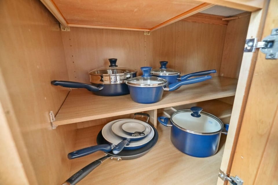 Enjoy the comforts of home with a well-stocked kitchen for all your dining needs.