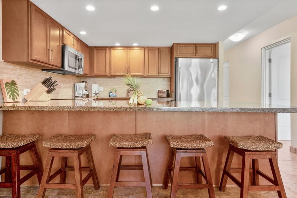 Fully Stocked Kitchen with dining area