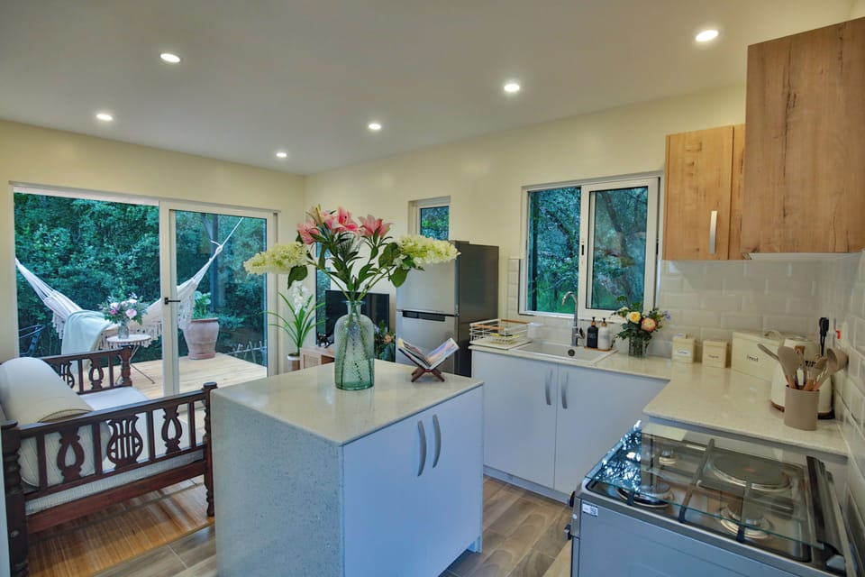 Romantic Cabin | Private kitchen