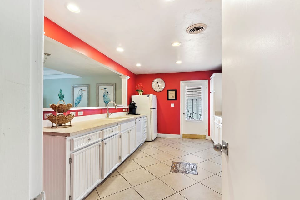 Bright Kitchen with Plenty of Storage
