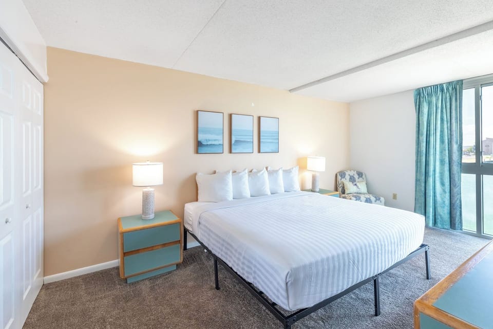 Main Bedroom
