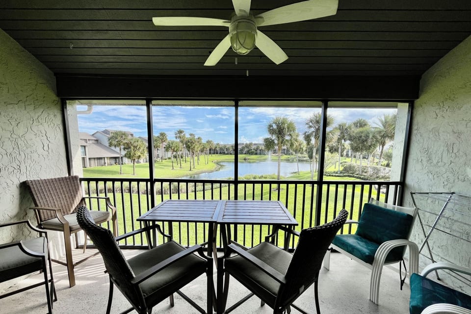Screened lanai