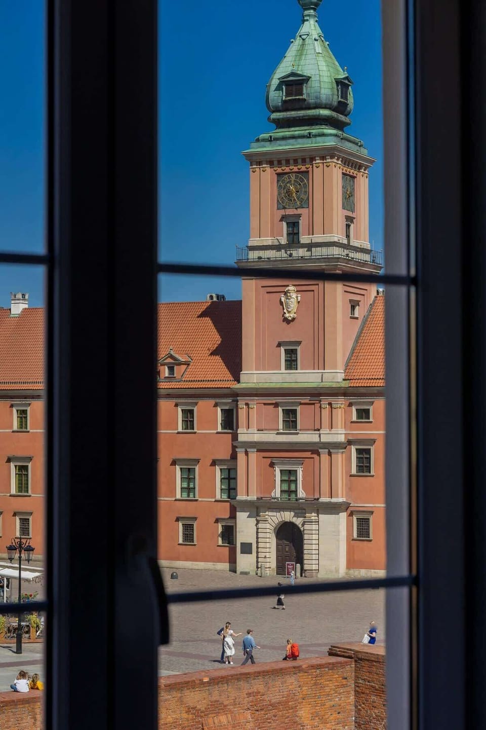 The view of the Royal Castle from the window lets you start each morning with a touch of Warsaw’s history.