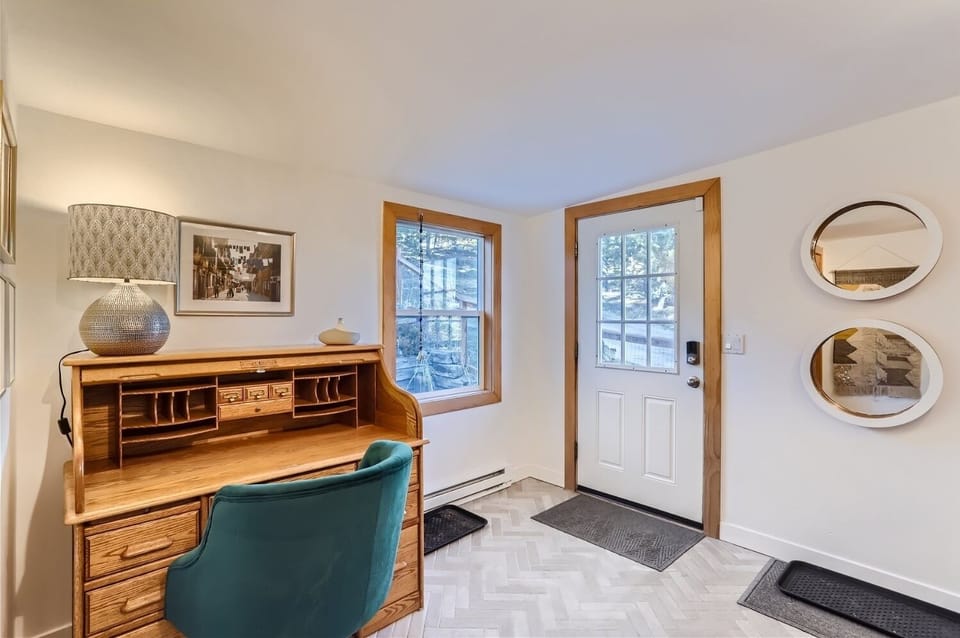 Bungalow, 3 Bedrooms | Interior