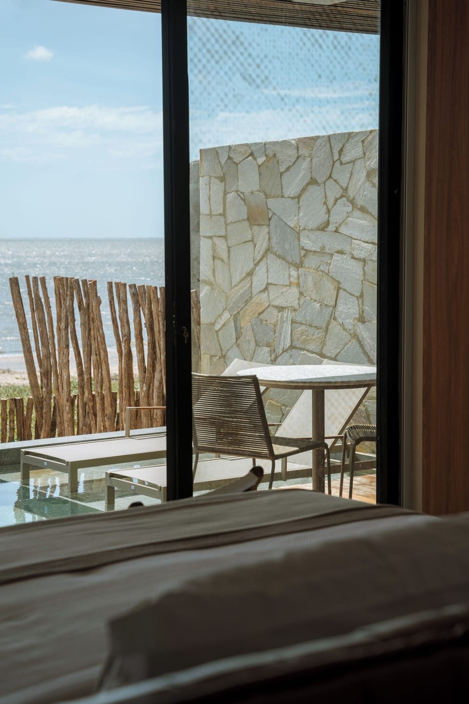 Deluxe Suite | 1 bedroom, premium bedding, pillowtop beds, minibar