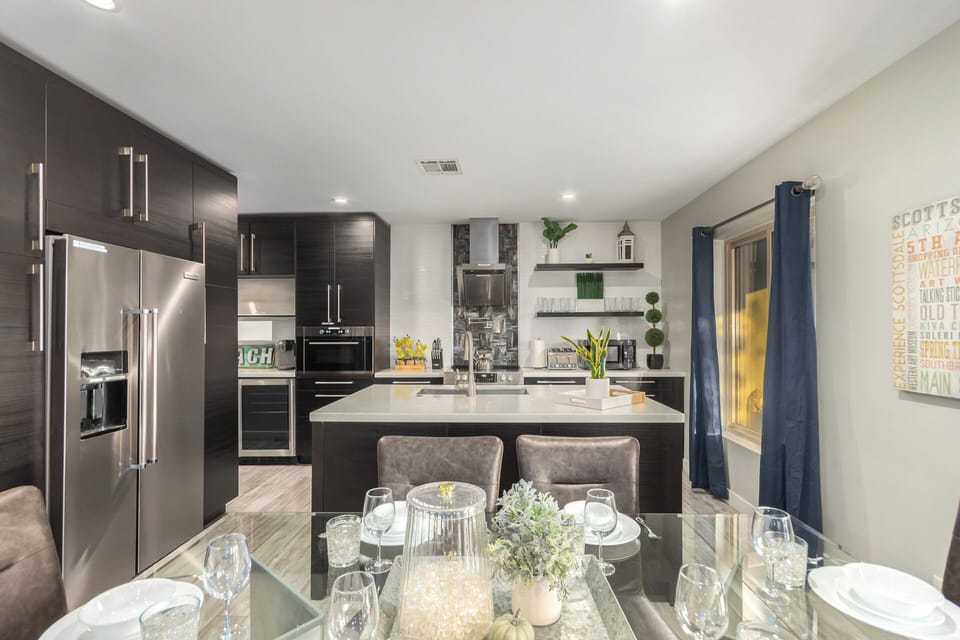★ "Comfortable and clean and very spacious."