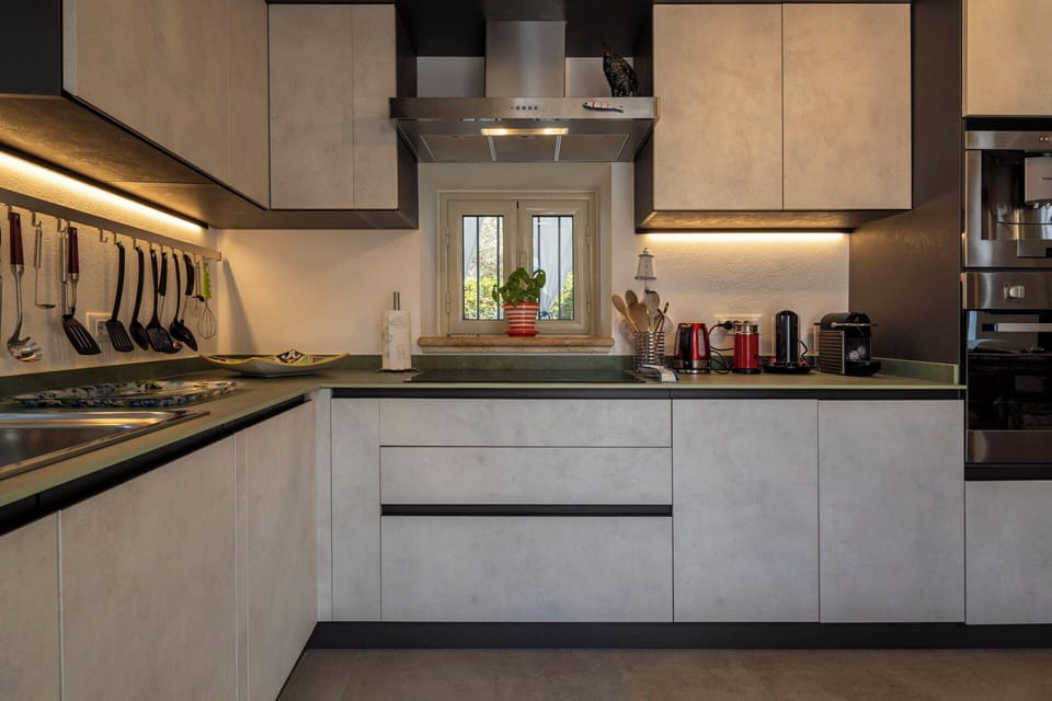Autumn, Kitchen, Spring, Summer