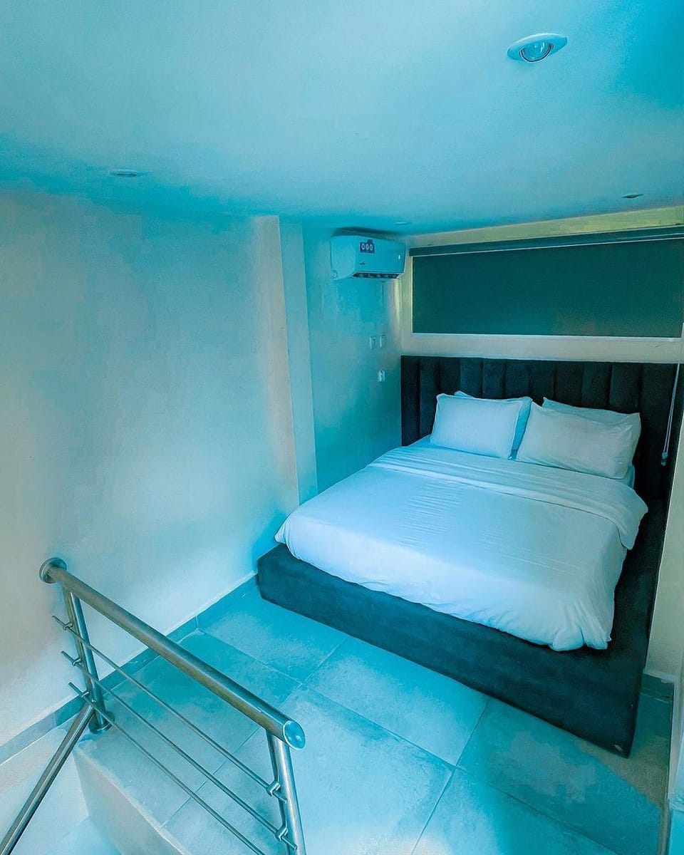 Romantic Penthouse, Balcony, Ocean View | 1 bedroom, in-room safe, individually decorated, soundproofing