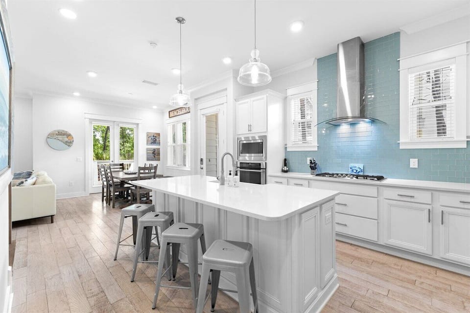 *Kitchen views*