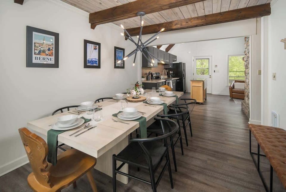 Enjoy plenty of dining space in an open floor plan. 