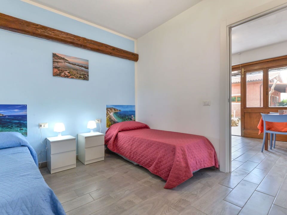 Furniture, Building, Property, Blue, Comfort, Wood, Bed Frame, Interior Design, Bed, Pillow