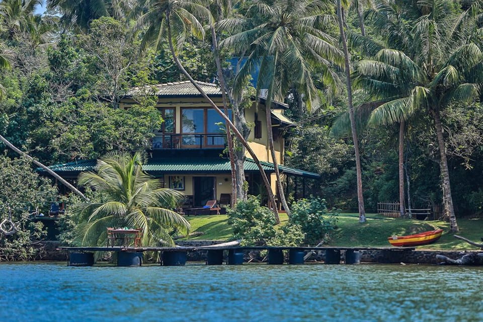 Exclusive Villa, Lake View | 3 bedrooms, blackout drapes, iron/ironing board (on request)