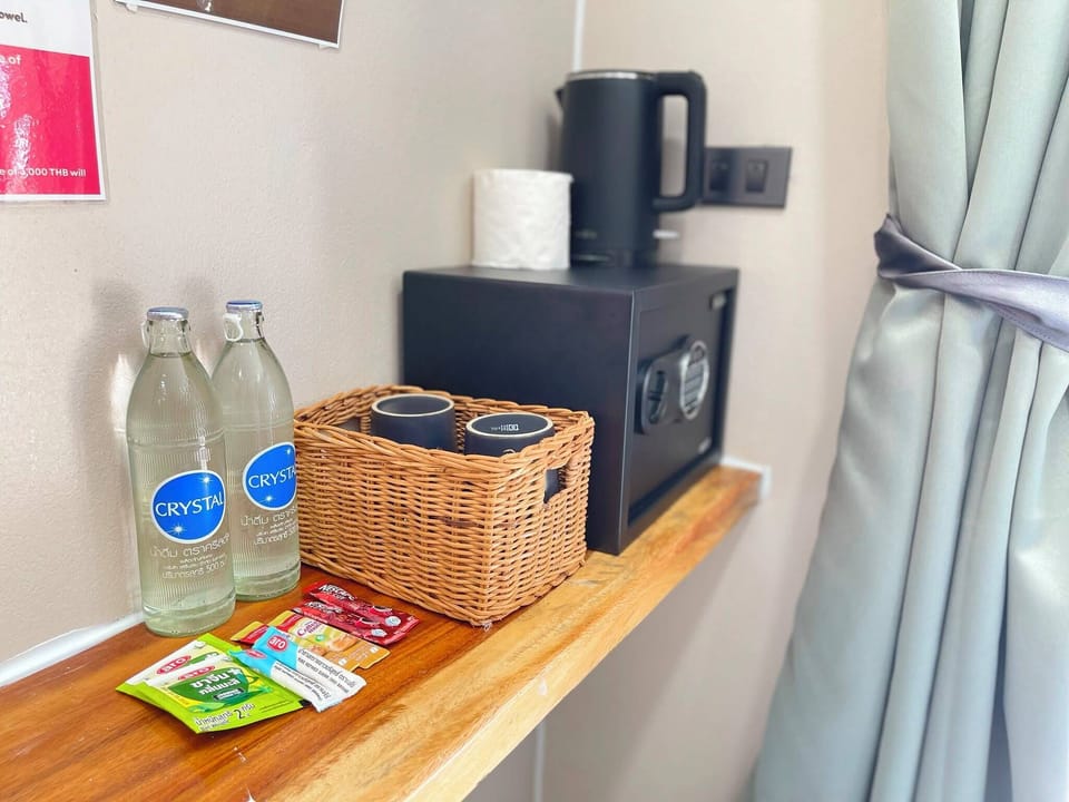 Double Room Building 2 | In-room safe, WiFi (free), bed sheets