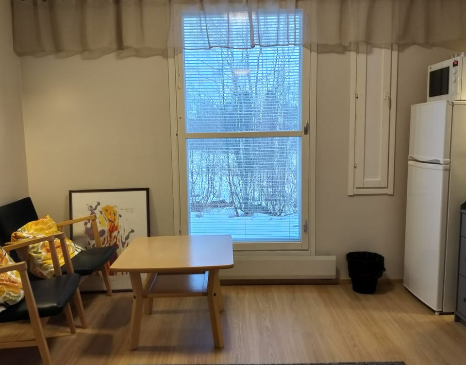 Basic Twin Room | Living area | Toys