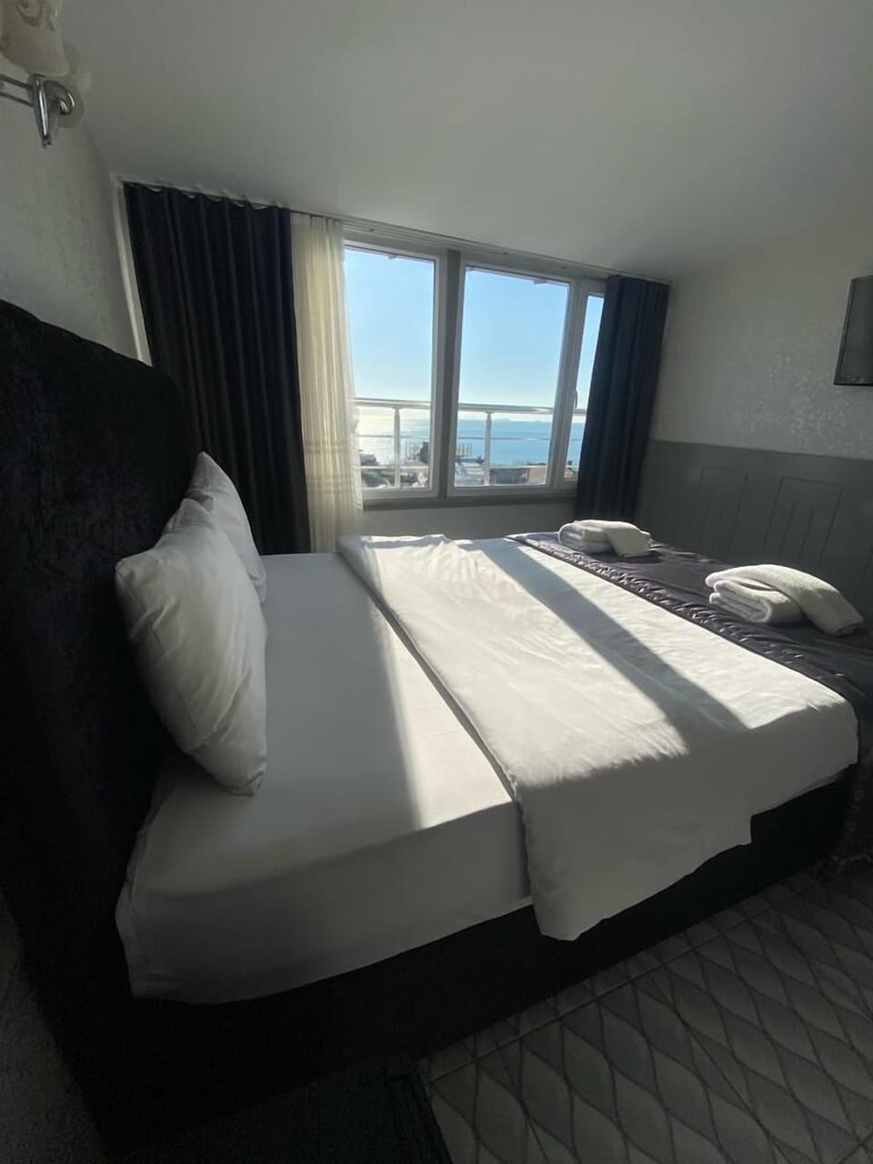 In-room safe, desk, laptop workspace, soundproofing