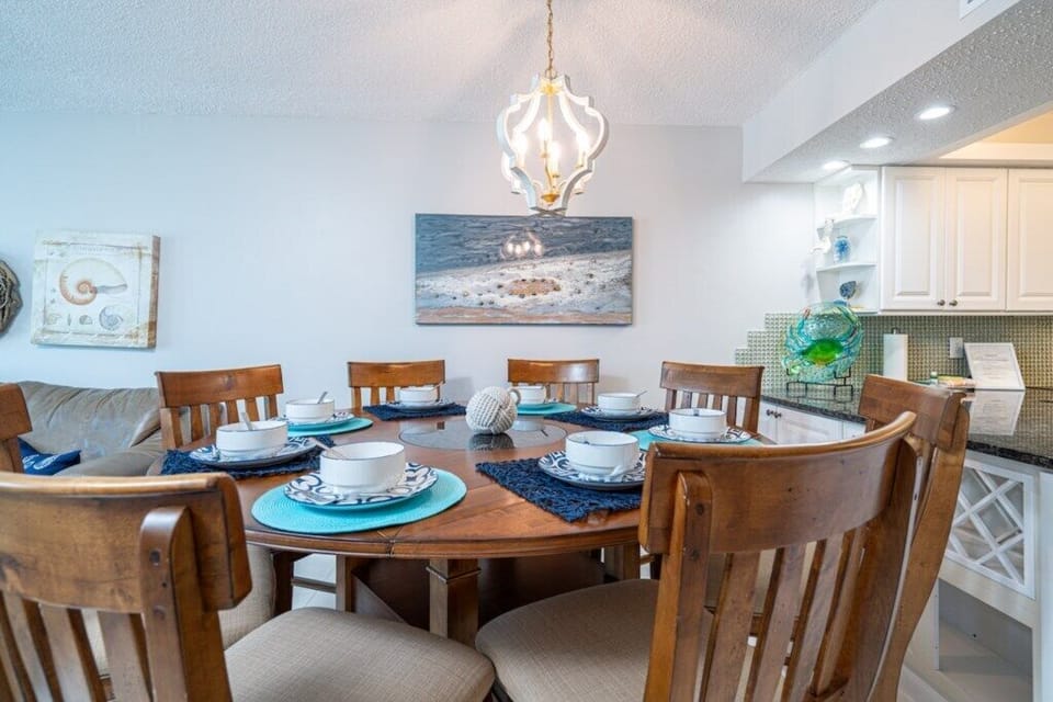 Dining - 8 Seater
