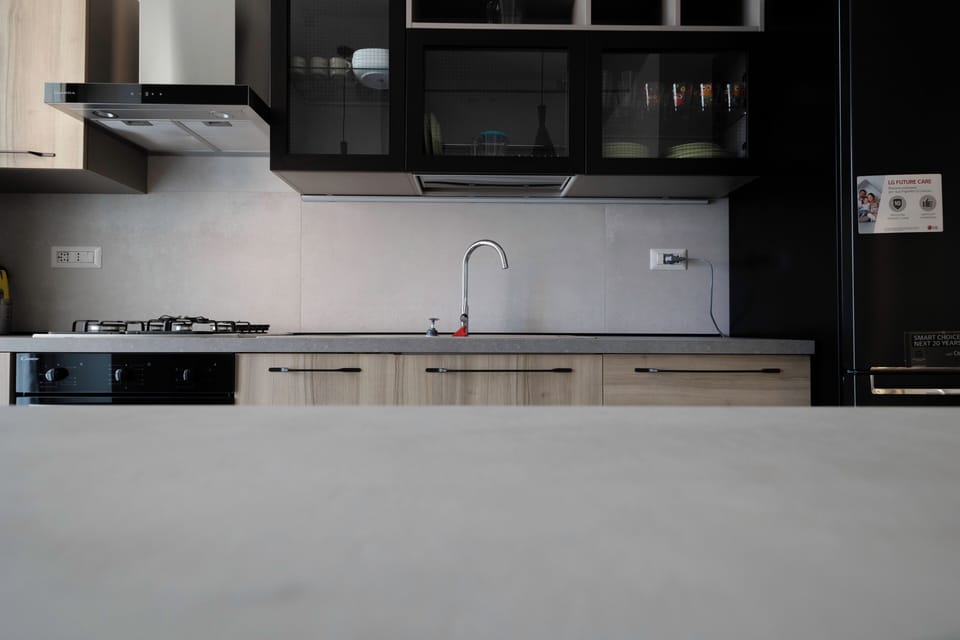 La cucina contemporanea è il cuore della casa.