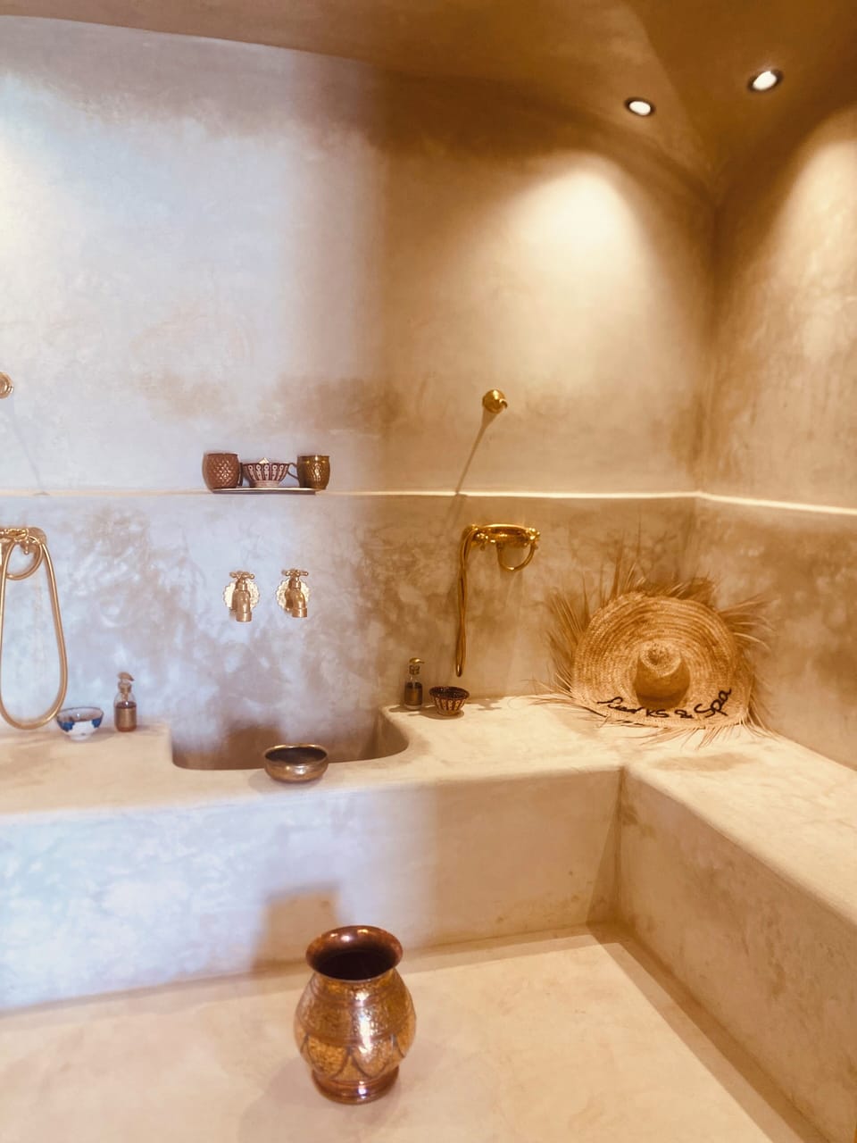 Couples treatment rooms, Turkish bath, body treatments