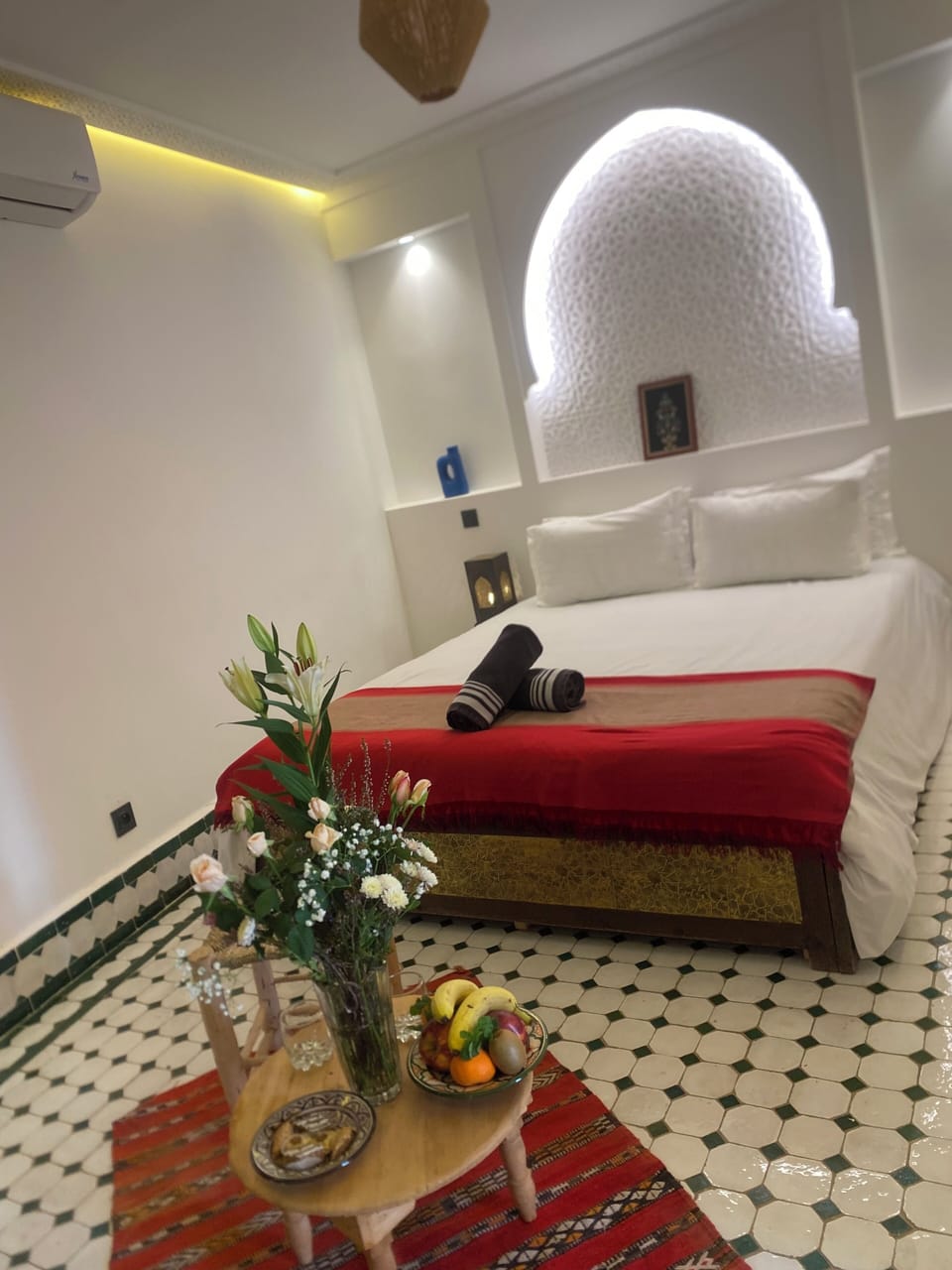 Deluxe Double Room, 1 Bedroom | Select Comfort beds, in-room safe, individually decorated, soundproofing