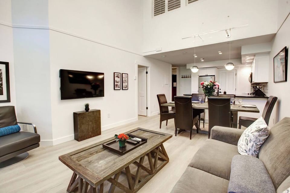 Large open concept living room with vaulted ceilings