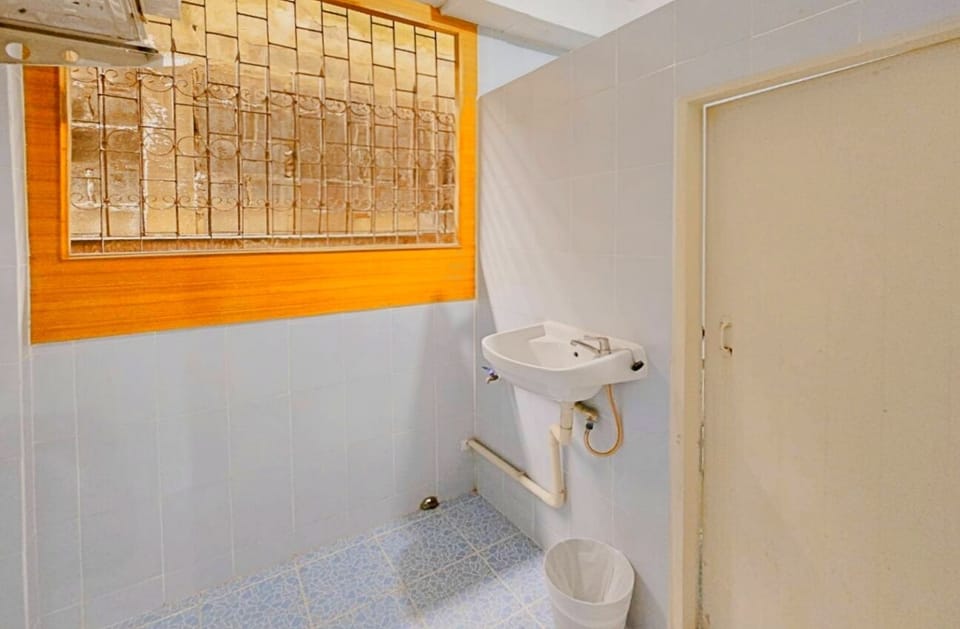 Standard Room, City View | Free WiFi, bed sheets