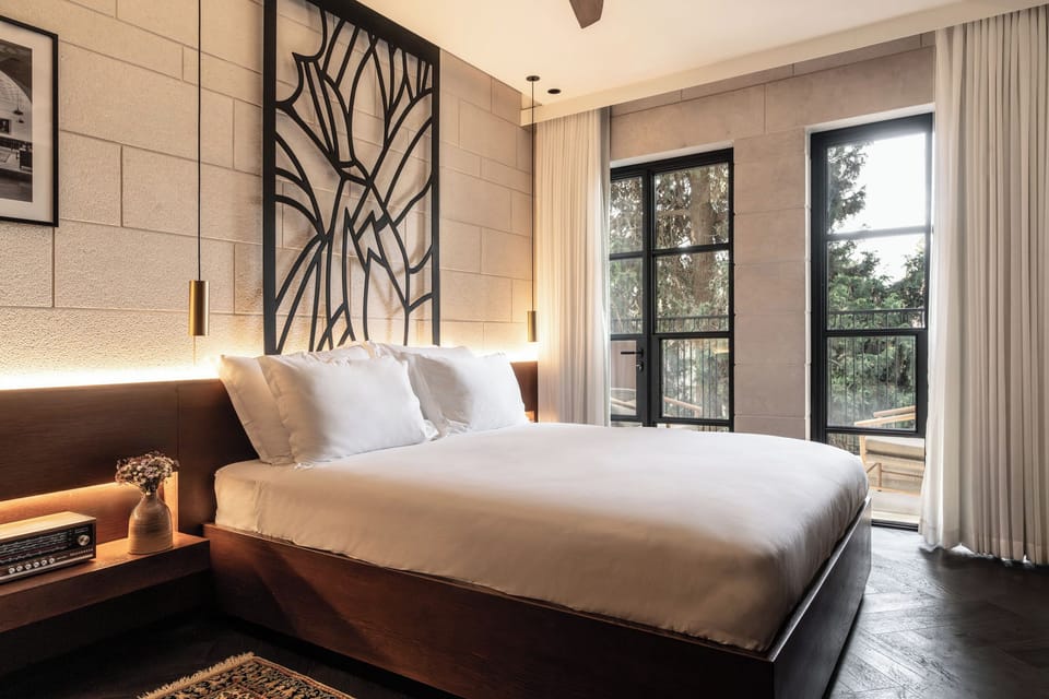 Deluxe Room, Garden View | Premium bedding, free WiFi