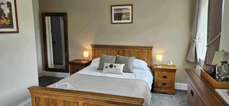 Traditional Double Room, Garden View | Blackout drapes, iron/ironing board (on request), WiFi (free)