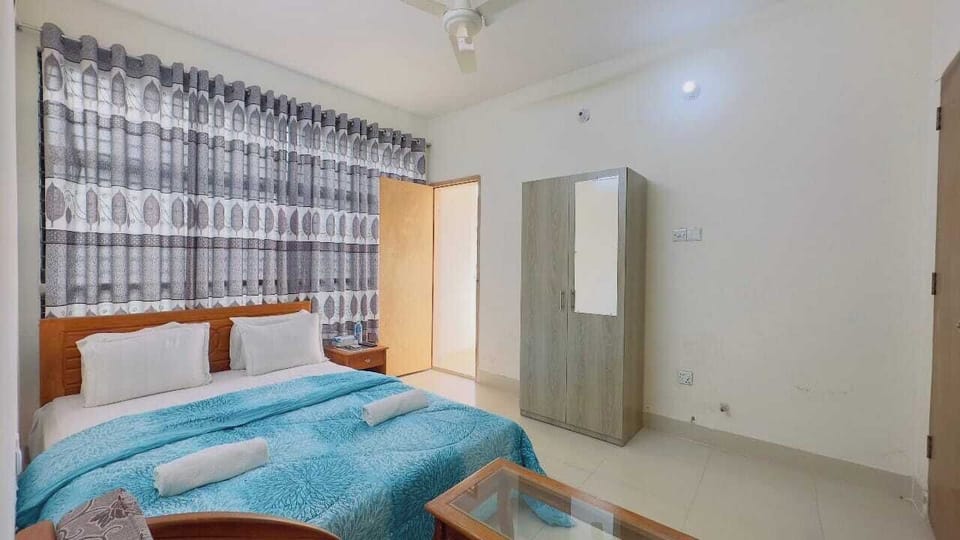 Deluxe Double Room, Balcony, City View | Desk, laptop workspace, free WiFi